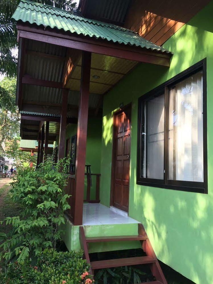 Lanta Sabai Hotel & Bungalows Koh Lanta Exterior photo